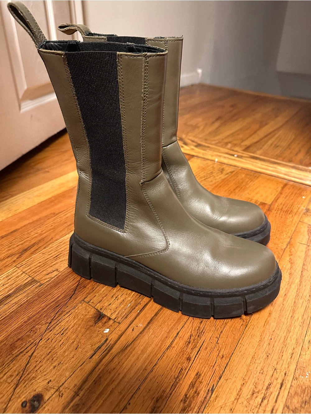 Alohas Armor boots
